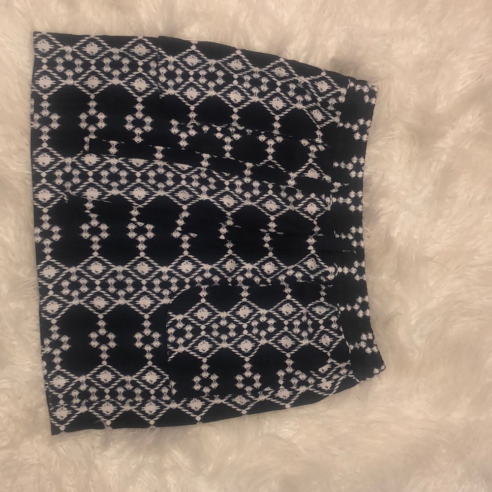 Embroidered Printed mini skirt with pockets